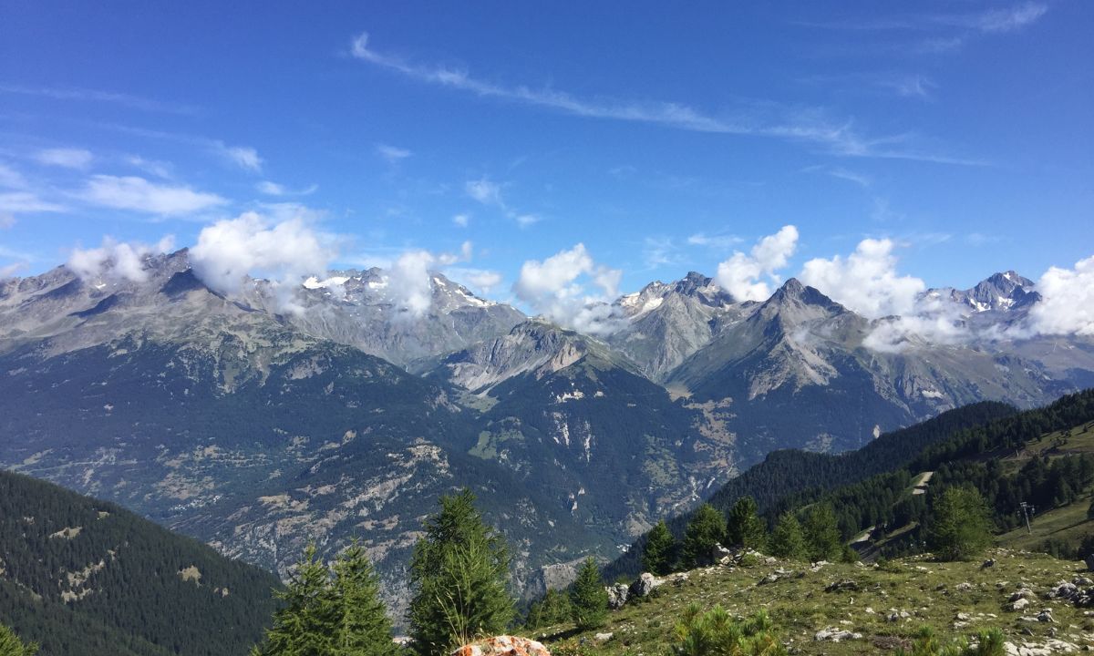 Pourquoi Valfréjus est la destination parfaite pour un séjour ...