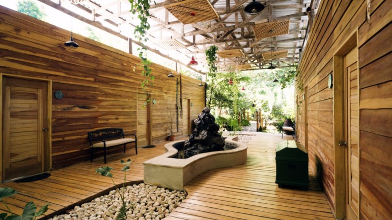 eco lodge